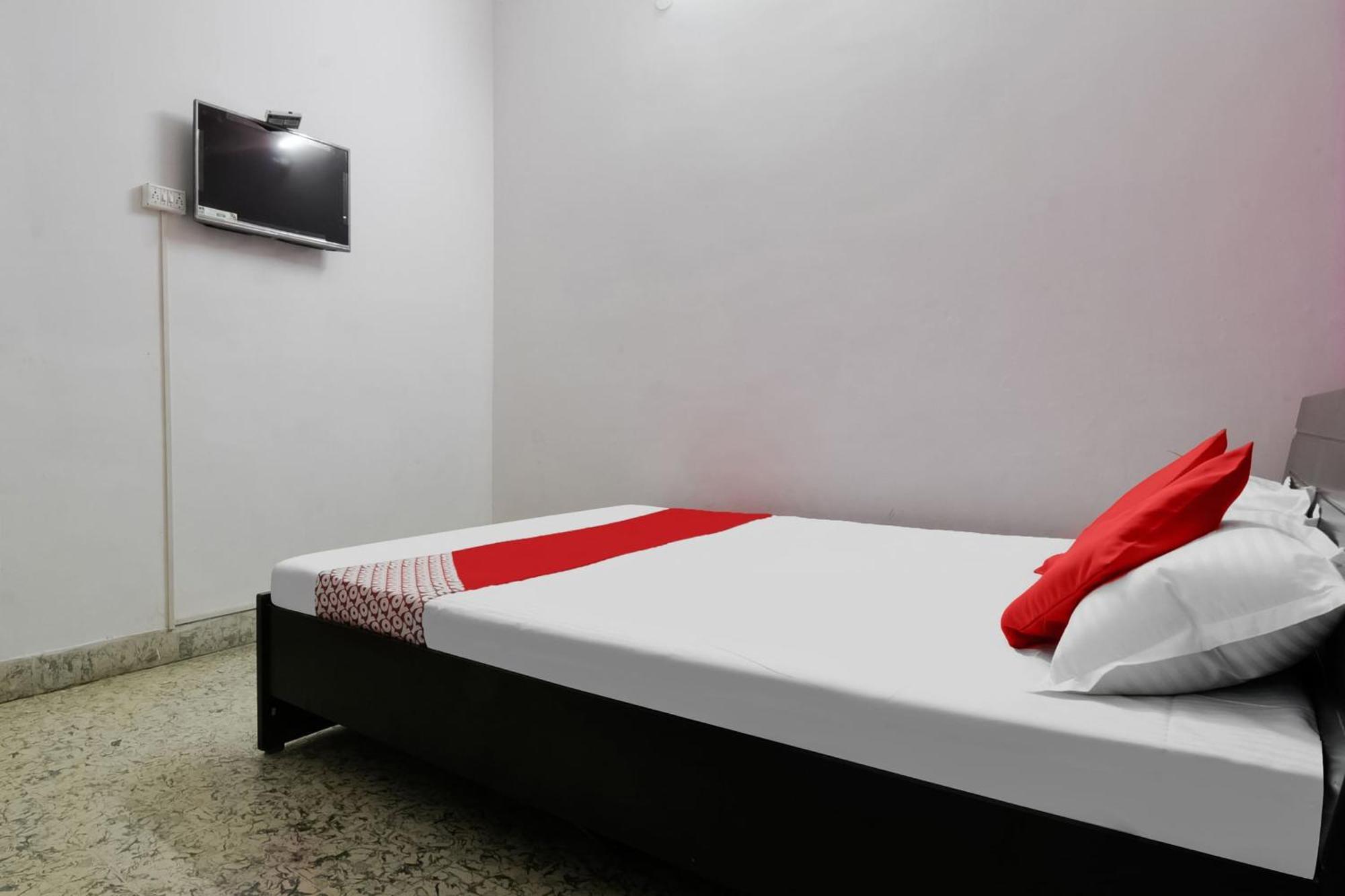 Oyo Flagship Aashirvaad Green'S Guest House Patna  Extérieur photo